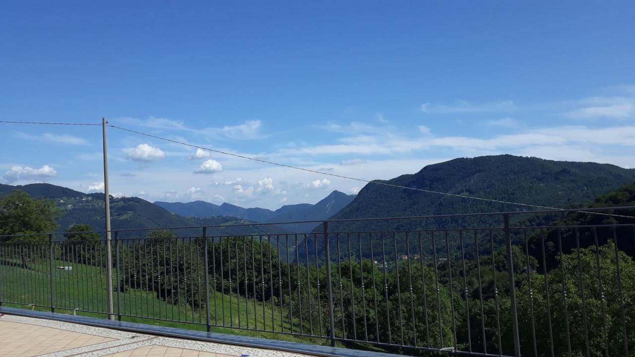 Casa "La Forcella" Villa Brembilla Exterior photo